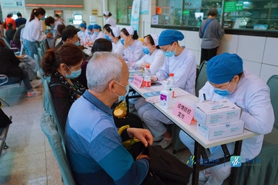 守衛健康，未病先防 南京腦科醫院護理部舉辦大型義診，共筑健康防線